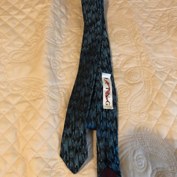 Vintage skinny teal necktie by Fling beautiful abstract retro design Made in USA - Picture 6 of 12